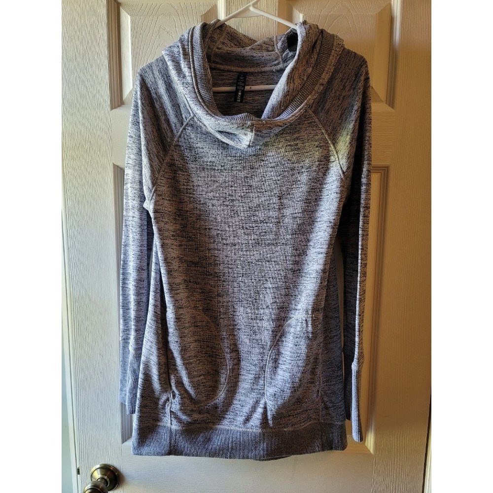 32 Degrees Hoodie (M)